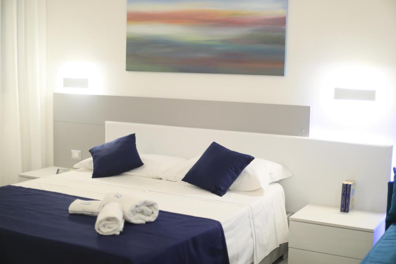 Royal Blue Apartment Porto Cesareo Exterior photo